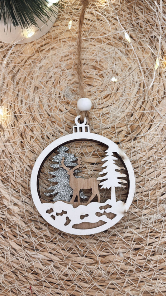 🎄 Suspension de Noël bois – Cerf et sapins