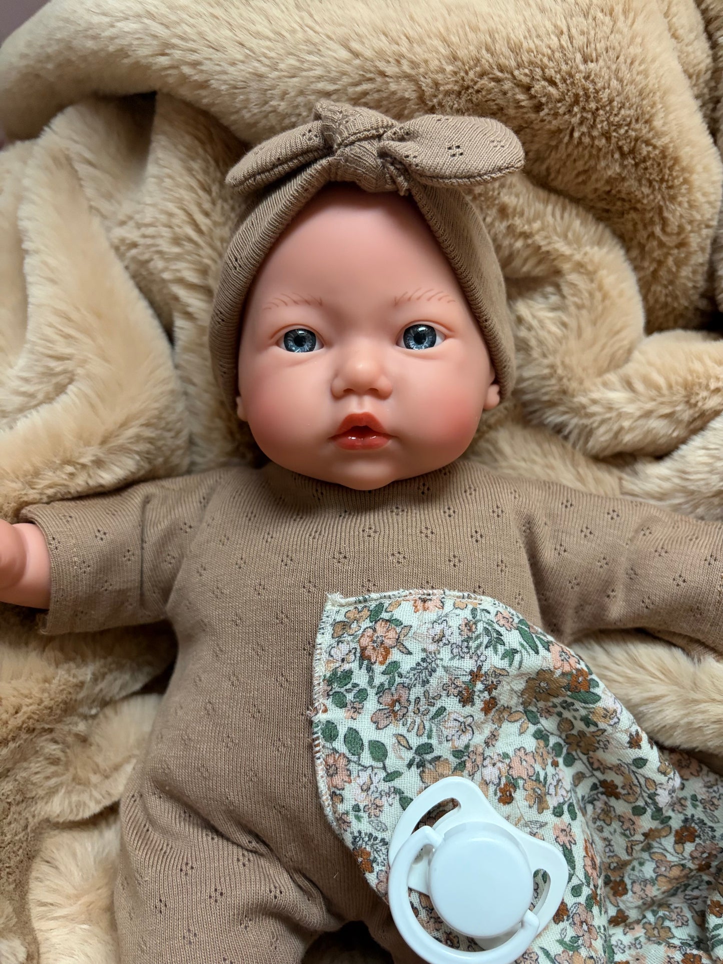 Nos Poussins fleuris – 30 cm