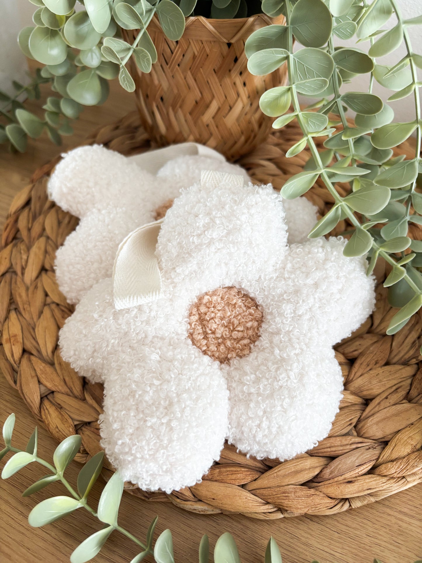 Attache-sucette fleur – Plusieurs coloris