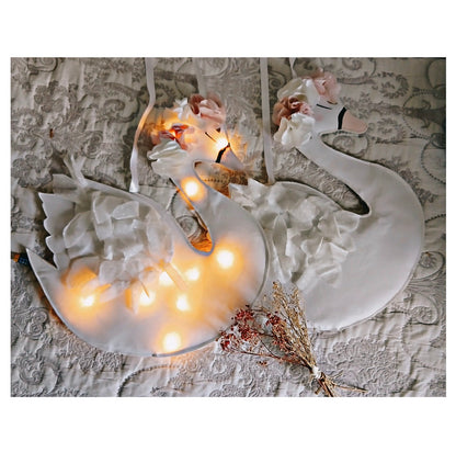 Cygne lumineux mural – décoration poétique