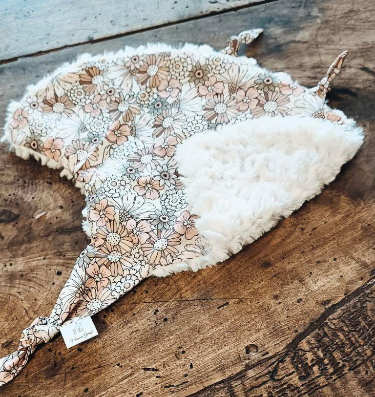 Votre doudou sur-mesure raie plate avec accroche doudou
