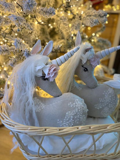 Coussin Licorne – Création Artisanale