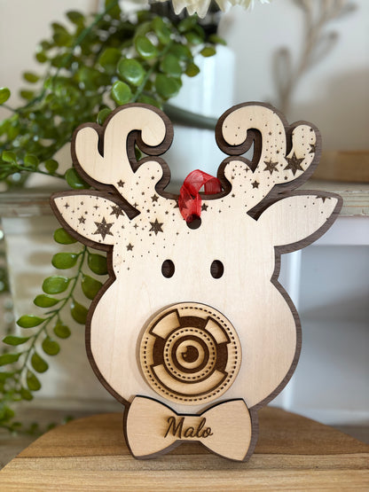 🦌 Caméra du Père Noël – Renne en bois personnalisable