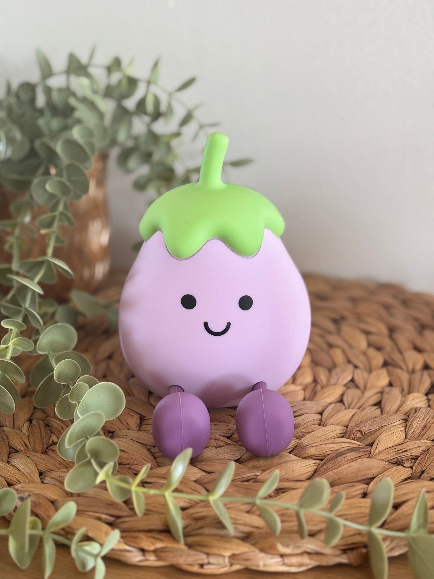 Veilleuse Enfant “Oberhine” – Aubergine magique en silicone