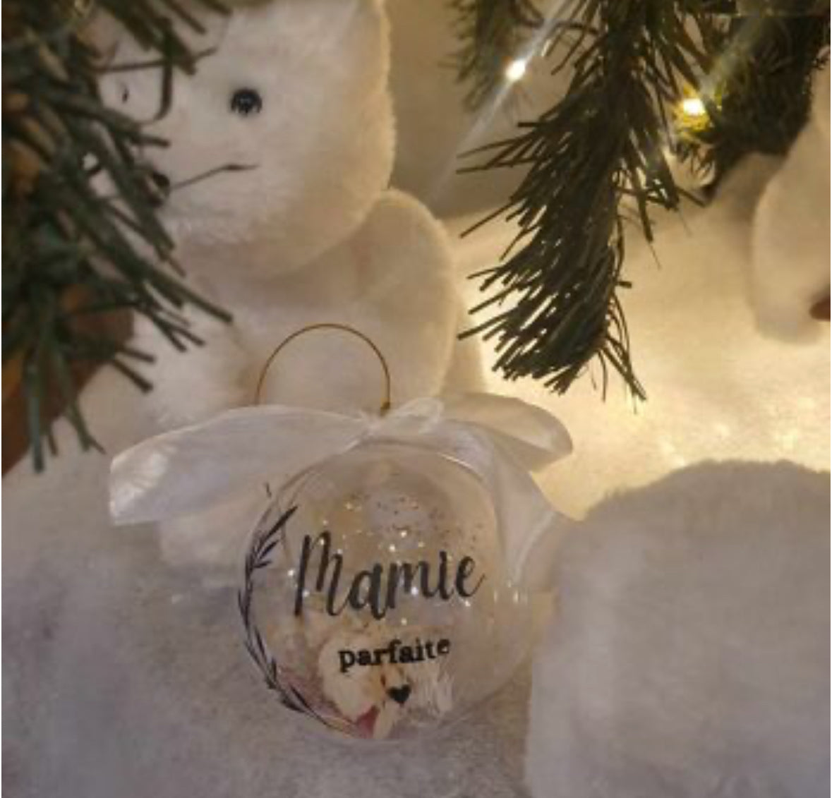 Boule de Noël personnalisée – Mamie parfaite 🎄