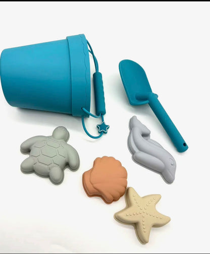 Jouets de plage en silicone (seau, pelle et 4 accessoires)