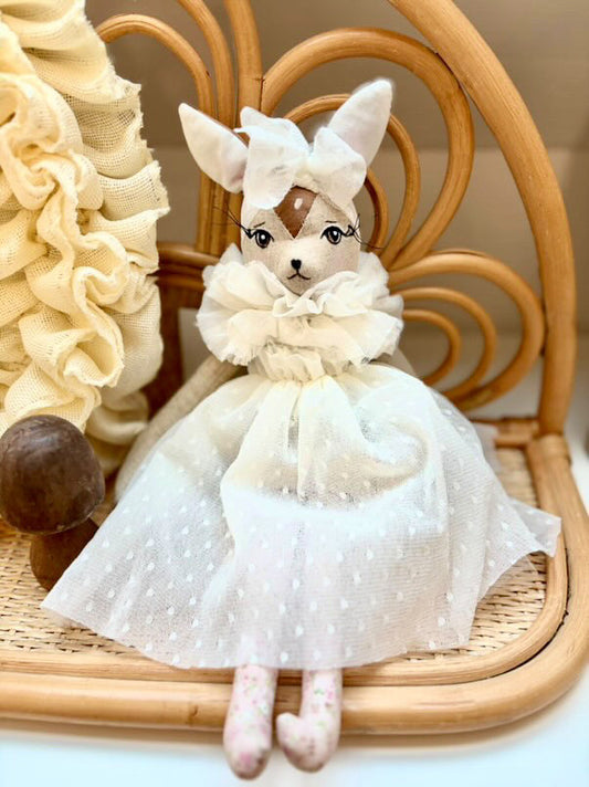 Poupée biche
