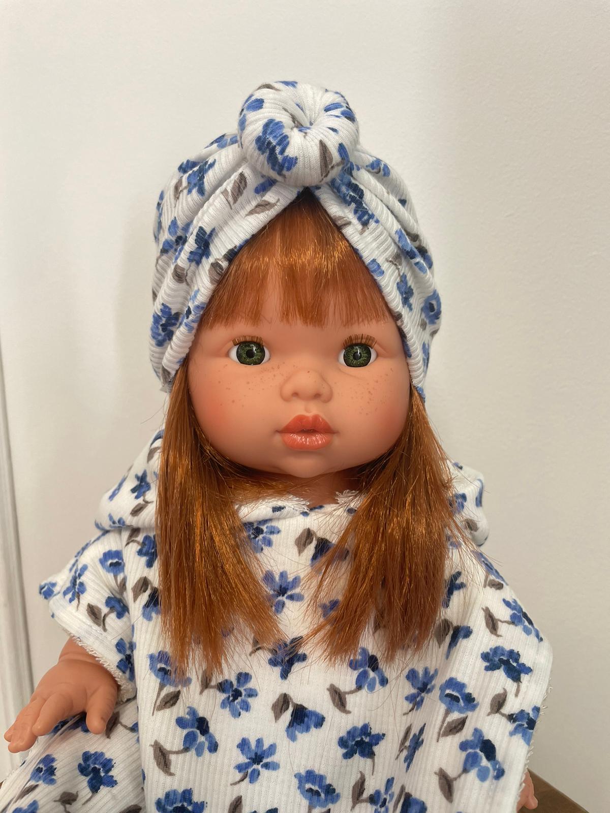 Poncho & Turban fleuris – Création artisanale pour poupées