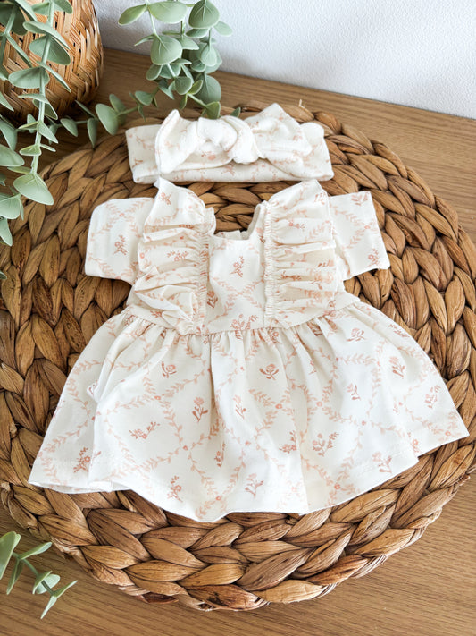 Robe à volants & bandeau assorti – Poupée 28 à 34 cm