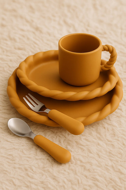 Set Repas Complet en Silicone - 2 Assiettes, Gobelet et Couverts