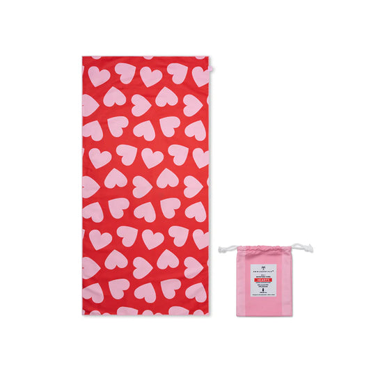serviette de plage microfibre - rouge - hearts - 135 x 65 cm