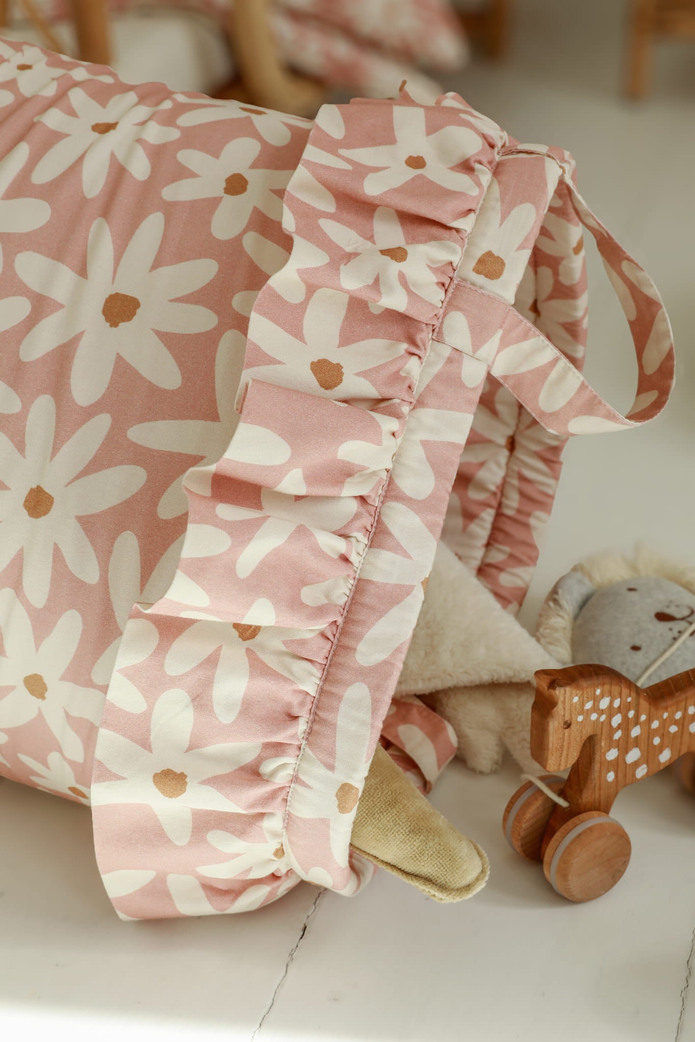 Paniers et organisateurs de jouets Blush Daisy