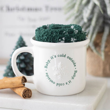 Ensemble tasse et chaussettes « Baby It's Cold Outside »