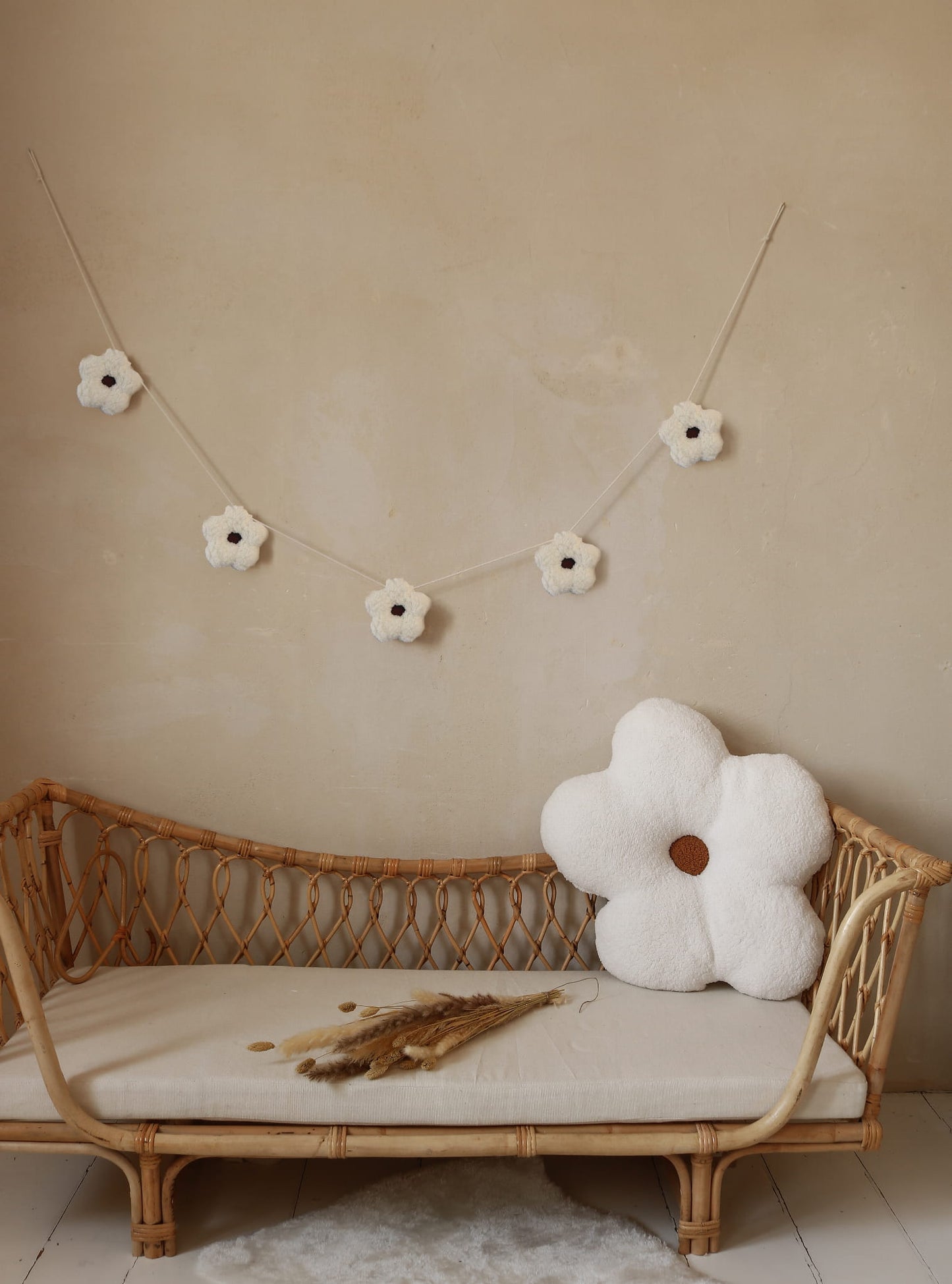 GUIRLANDE DE MARGUERITES ÉCRU