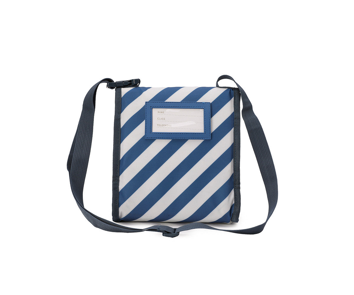 Sac à Goûter Isotherme Stripes Blues & Beyond Monnëka précommande